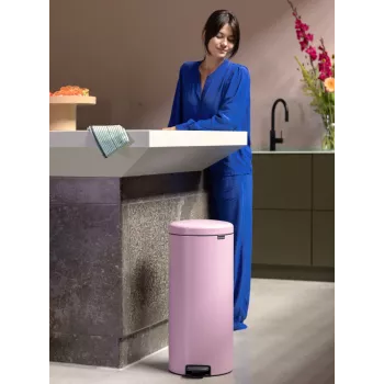 Pattumiera a pedale Brabantia Newicon 30 L lilla rosa (255304)