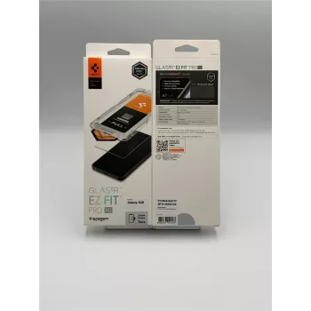 Spigen Glas.TR EZ Fit Pro AC HD pellicola protettiva in vetro temperato per Samsung Galaxy S26, trasparente