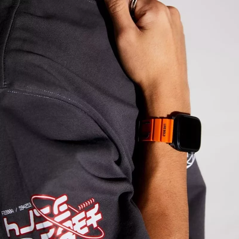 SKINARMA Shokku cinturino per Apple Watch 49/46/45/44mm - Smoke