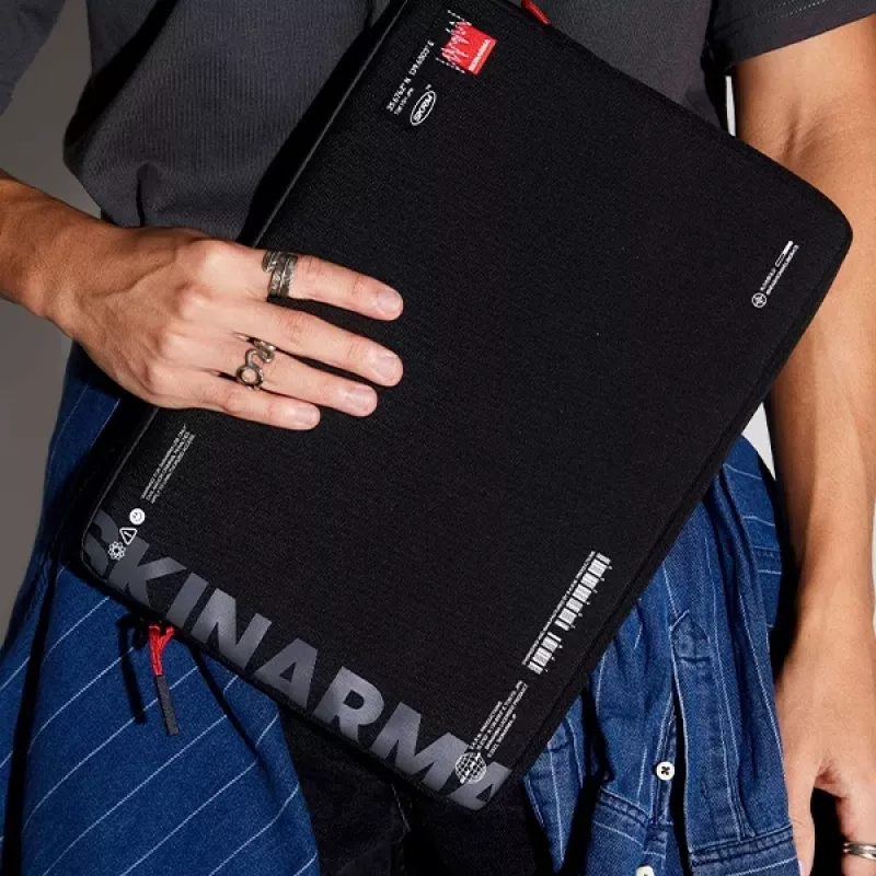 SKINARMA Torba Fardel Custodia per laptop 14