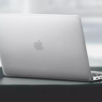 Uniq MacBook Air 13 Custodia protettiva trasparente (Combat Series)