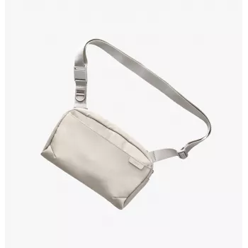 UNIQ Arden Sling 2L borsa a tracolla beige