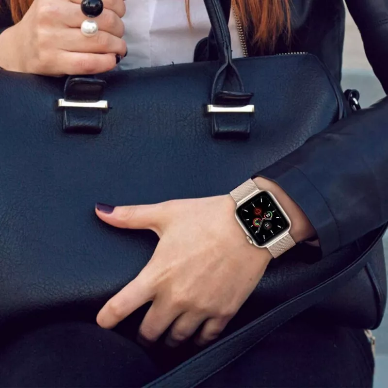 TECH-PROTECT Milanese Loop Apple Watch 4 / 5 / 6 / 7 / 8 / 9 / SE (38 / 40 / 41 mm) Starlight