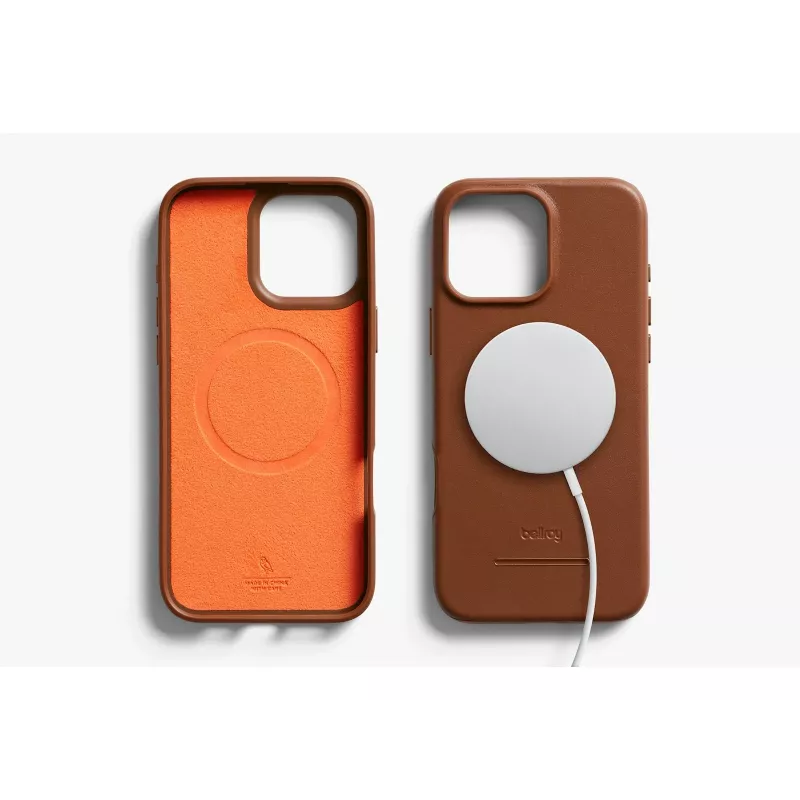 Bellroy Custodia in pelle con portafoglio magnetico per iPhone 16 Pro Max, marrone