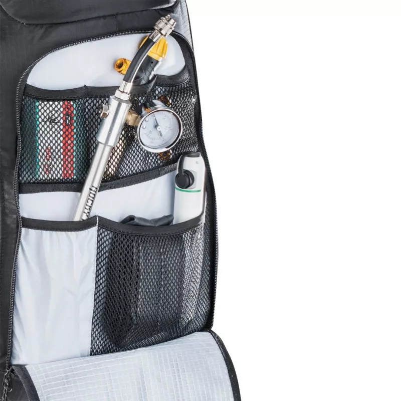 EVOC FR Enduro Blackline 16 zaino - nero, M/L