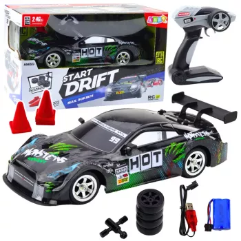 LEAN TOYS Auto drift RC nero verde 30km/h 1:16