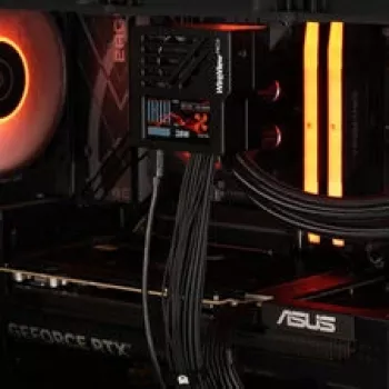 Thermal Grizzly WireView Pro II monitor del consumo energetico cablato per GPU con display OLED