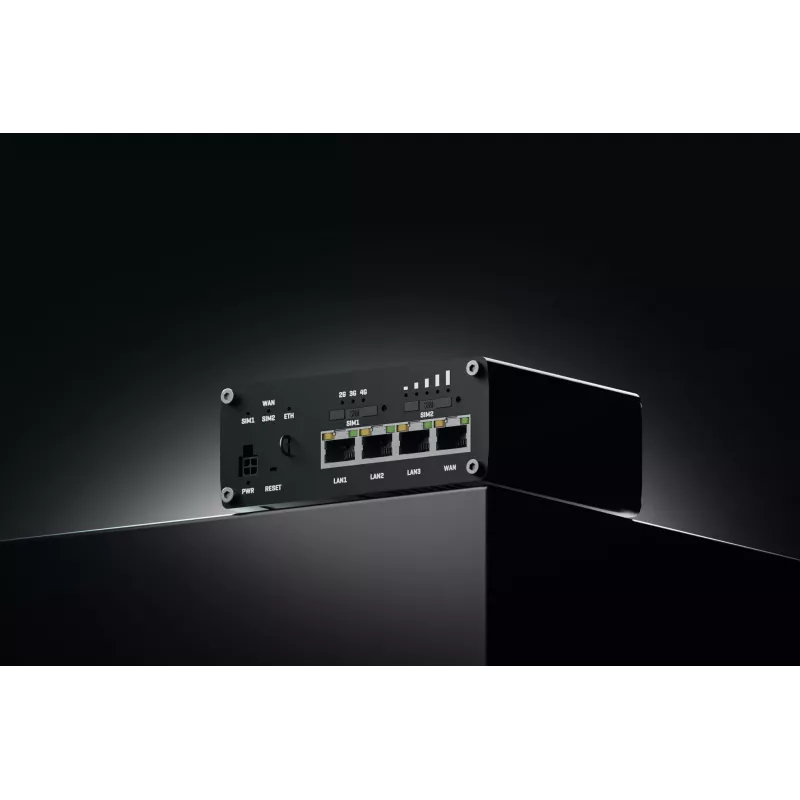 Teltonika Networks RUTX09 (UK) router rugged LTE Cat 6