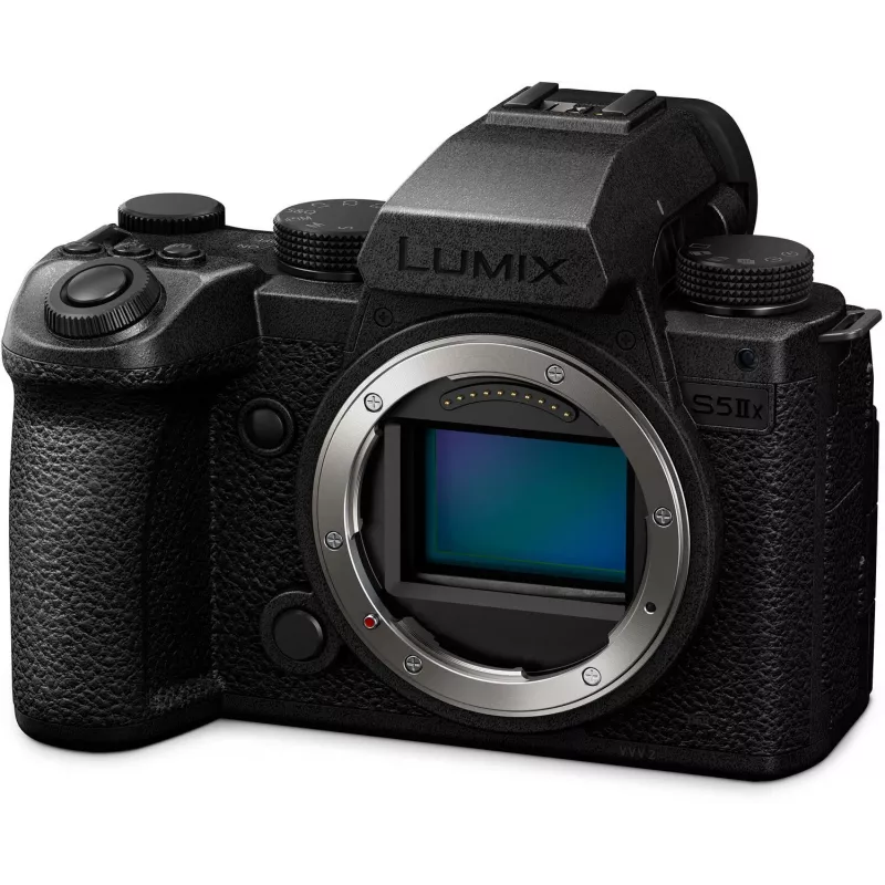 Panasonic Lumix DC-S5 IIX + 24-105mm (DC-S5M2XME)