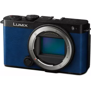 Panasonic Lumix DC-S9E-A fotocamera system full frame corpo (L-Mount, 24,2MP, video 6K, IBIS a 5 assi, AF ibrido)