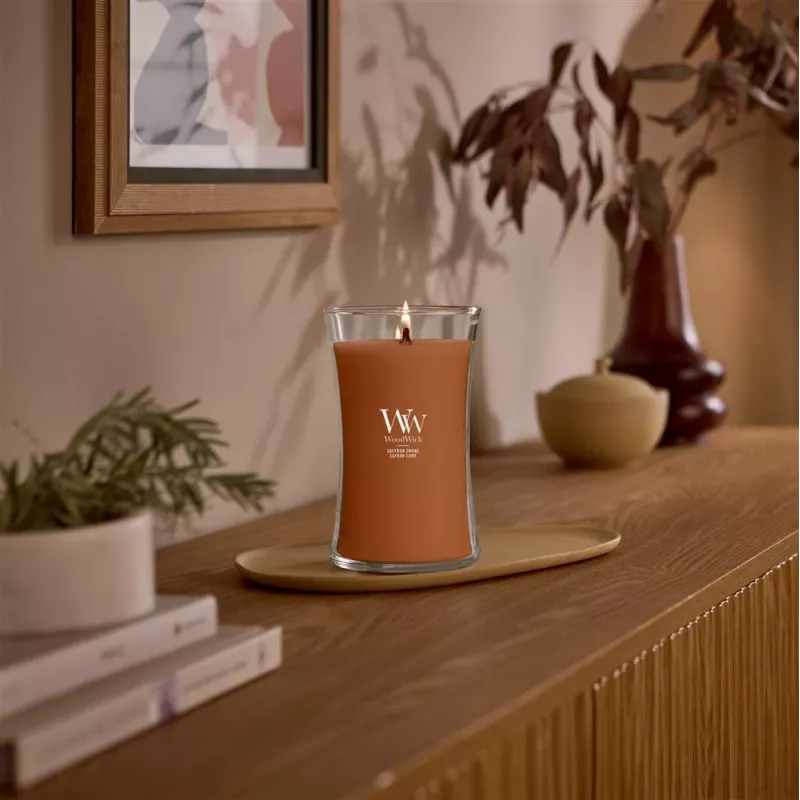 WoodWick Saffron Smoke candela in vetro grande a clessidra 609,5g