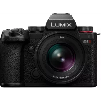 Panasonic Lumix DC-S5 Mark II fotocamera system con obiettivo Lumix S 50mm f/1.8 - nero