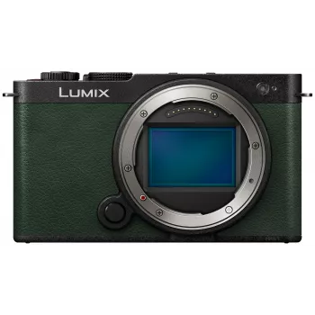 Panasonic Lumix DC-S9E-G fotocamera system full frame con sensore CMOS 24,2MP, stabilizzatore d'immagine a 5 assi, video 6K, L-Mount, oliva scuro