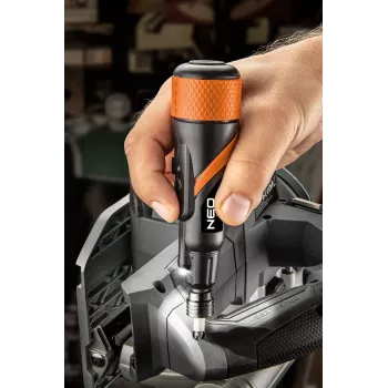 NEO TOOLS 04-200 avvitatore a batteria USB-C 3,6 V con 10 inserti e valigetta in plastica