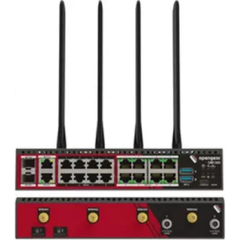Opengear OM1304-4E Modulo seriale RS232 a 4 porte con switch Gigabit Ethernet a 4 porte, pinout X1/X2 selezionabile via software