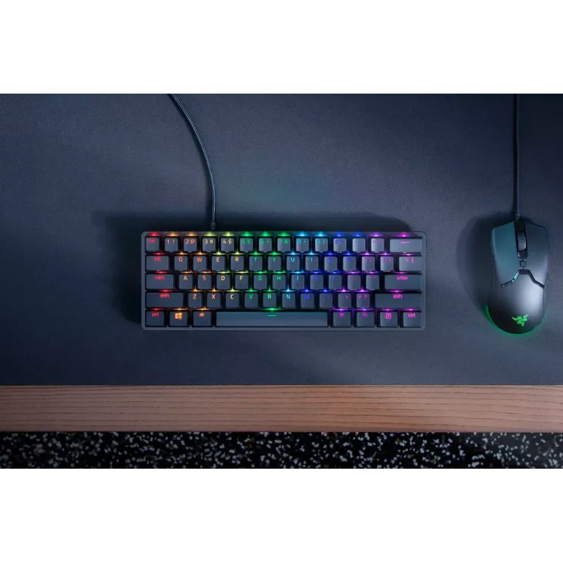 Razer Huntsman Mini 60% tastiera da gaming optomeccanica cablata, layout nordico, RGB, nera (RZ03-03391300-R3N1)