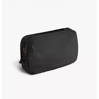UNIQ Denver Tech Kit Pochette 2.5L, Black