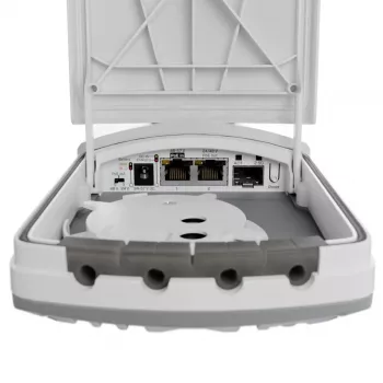 MikroTik FTC21-UPS convertitore di media fibra-rame con UPS integrato, 1x Gigabit Ethernet, 1x SFP, PoE passivo, batteria di backup, montaggio a parete