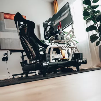 Oplite Cockpit Chassis R8 Fury White telaio simulatore di guida