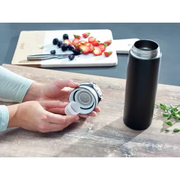 LEIFHEIT Thermo Flip 600ml tazza da viaggio isolata nera