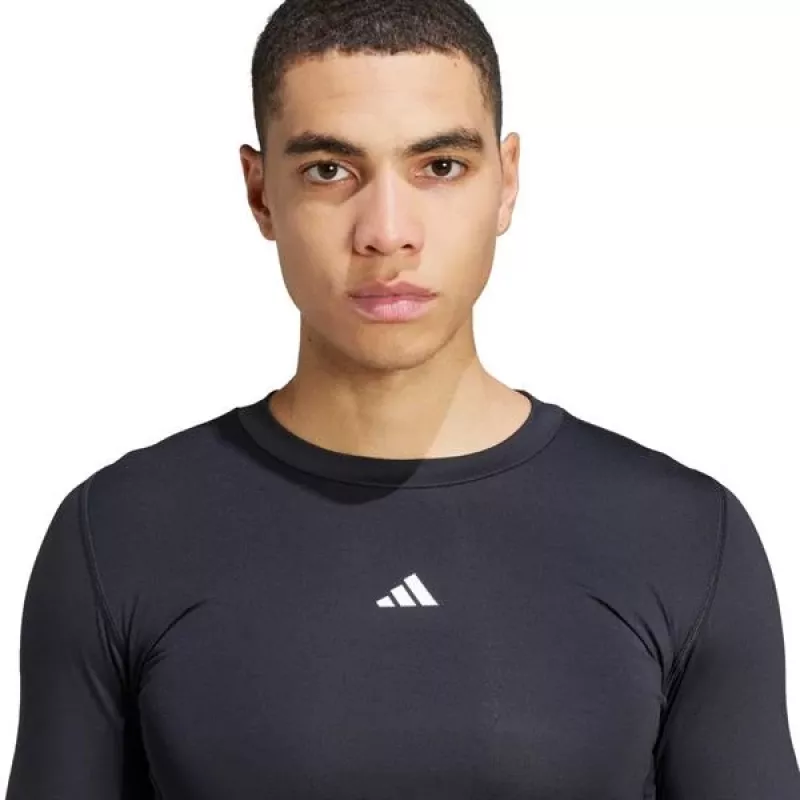 T-shirt adidas Techfit manica lunga uomo nero JP2944 XL