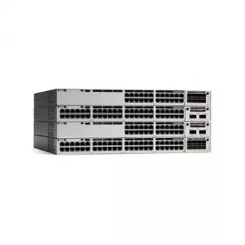 Cisco Catalyst 9300 switch 48 porte PoE+ Network Advantage