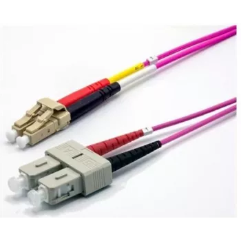 Cavo patch in fibra ottica duplex OM4 EKIVALAN LC/SC, 50/125 µm, viola erica, 5 m COZOM4DCLC2SE0050A