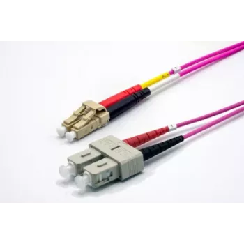 Cavo patch in fibra ottica duplex OM4 EKIVALAN LC/SC, 50/125 µm, viola erica, 5 m COZOM4DCLC2SE0050A