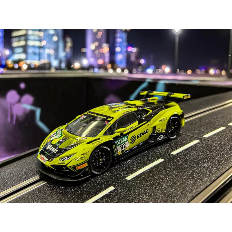 Carrera DIGITAL 132 Lamborghini Huracán GT3 Evo2 SSR Performance Nr. 92 DTM 2023 1:32 slot car 20032008
