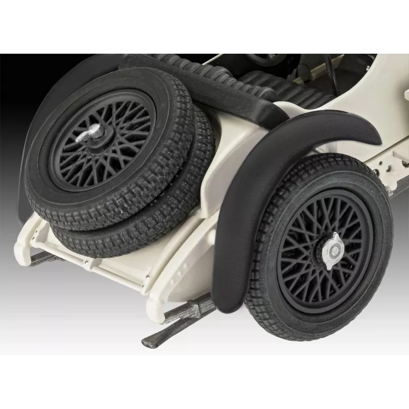 Revell Mercedes-Benz SSKL 1:32 kit di montaggio in plastica 07737