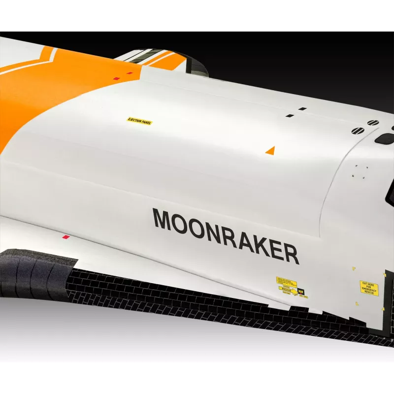 Revell 05665 Moonraker Space Shuttle (James Bond 007) Kit modello in scala 1:144
