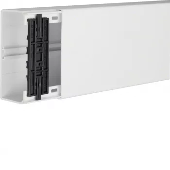 HAGER TEH FB6013009016 Sistema di canale portacavi con opzione di montaggio apparecchi/setticompartimento, PVC, bianco puro, 60x130x2000 mm