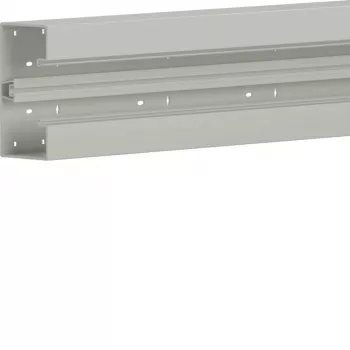Hager BR8517019016 base canale a parete BR 85x170 mm, bianco traffico RAL 9016