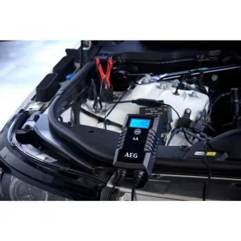 AEG LD4 10616 Caricabatterie automatico per auto 6V/12V 2A/4A per piombo-acido, GEL, AGM, MF, Ca/Ca