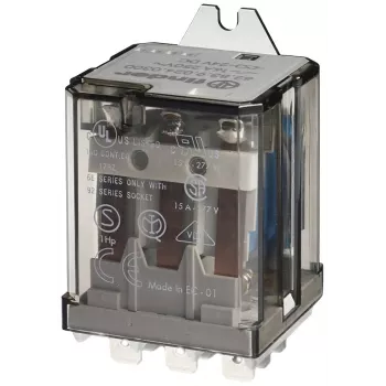 Finder 62.83.9.220.4009 Relè a innesto 220V DC 16A 3 scambi