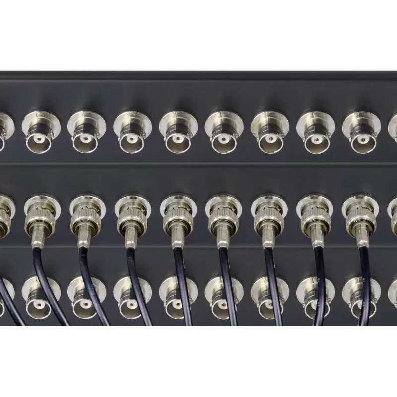 Renkforce RF-4541184 patch panel BNC per montaggio rack 19 pollici 1U, 16 porte, nero