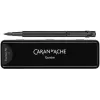 Caran d'Ache 849 Black Code penna stilografica, pennino medio, nero opaco 840.496