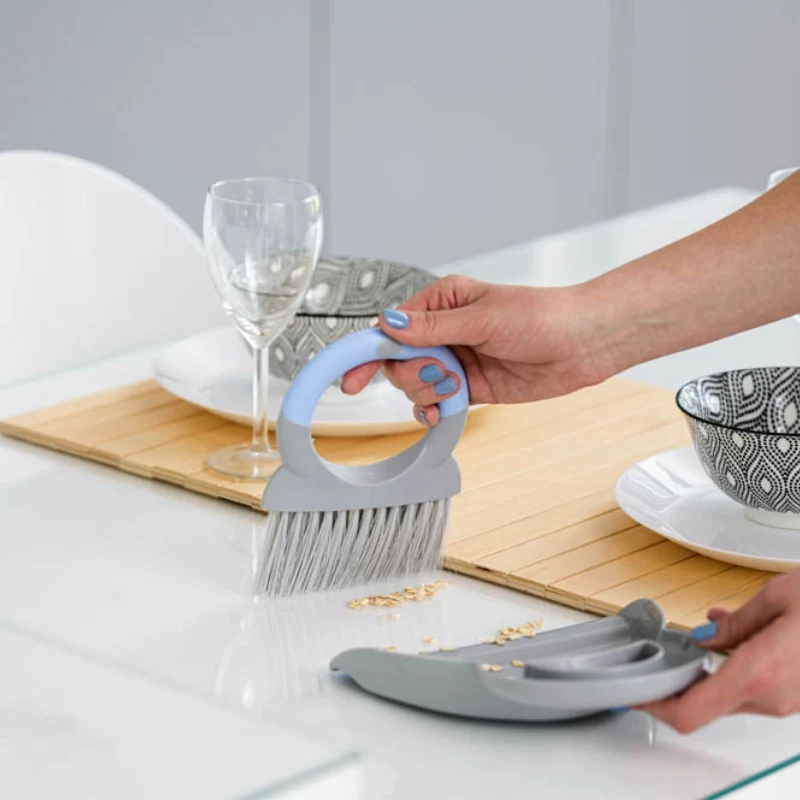 YORK BACTERIA STOP Set scopino da tavolo con spazzola