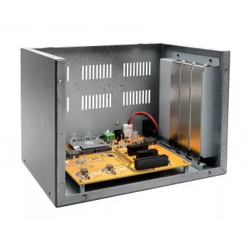 EXSYS box di espansione Thunderbolt 3 / USB 4 su 3x PCIe per schede corte (EX-1019)