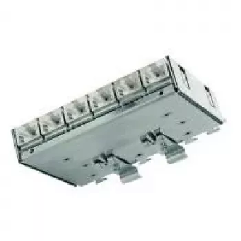 Telegärtner distributore patch Cat.6A (profondo) per guida DIN con adattatore TS, 6x connettori femmina RJ45 (J02021A0055)