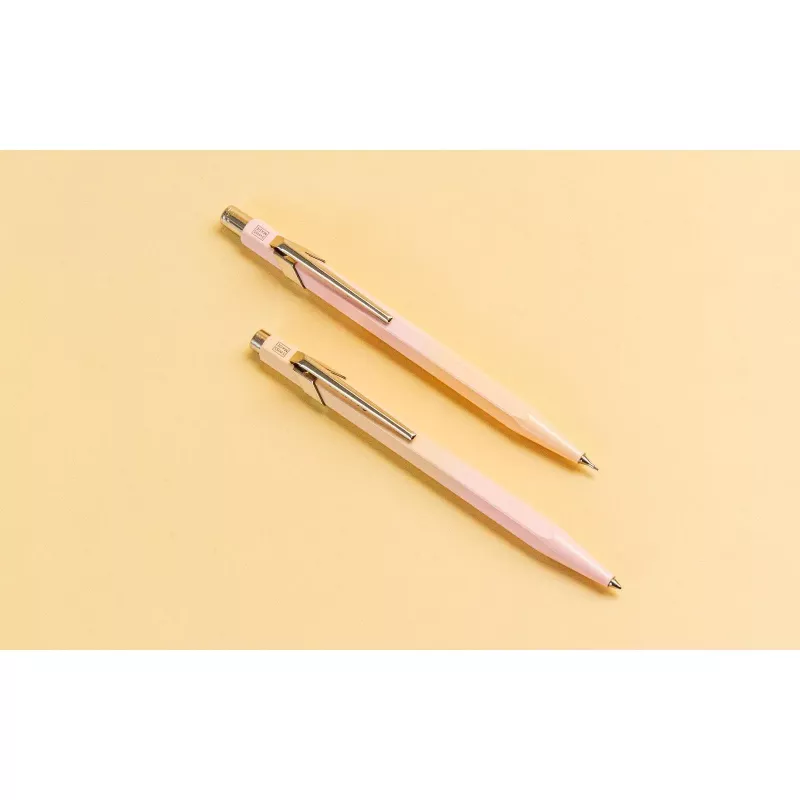 Caran d'Ache HORIZON set di strumenti da scrittura, gradiente dal giallo pastello al rosa pastello (8490.708)