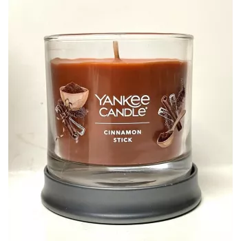 Yankee Candle Cinnamon Stick candela tumbler con 1 stoppino