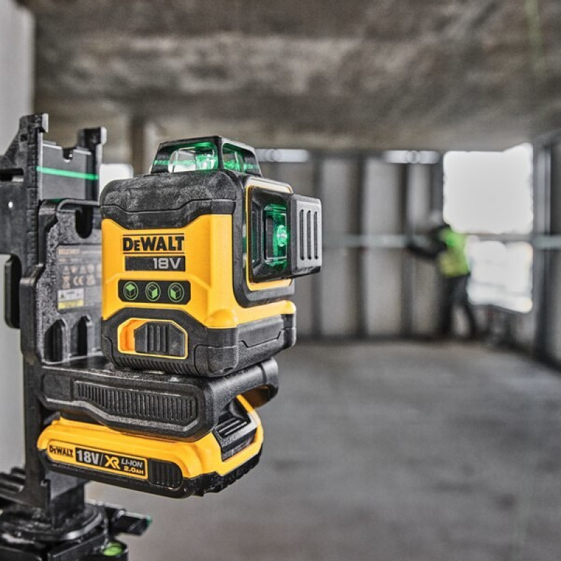 DeWalt DCLE34031D1-QW laser a linee incrociate 3x360°, verde, 40 m, 18 V, batteria 2 Ah, valigetta TSTAK