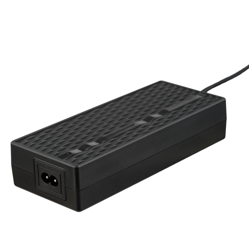 Akyga AK-EV-11 caricabatterie per e-scooter da 36 V, 42 V / 2 A 84 W, GX12 3 poli 9 mm, 1 m