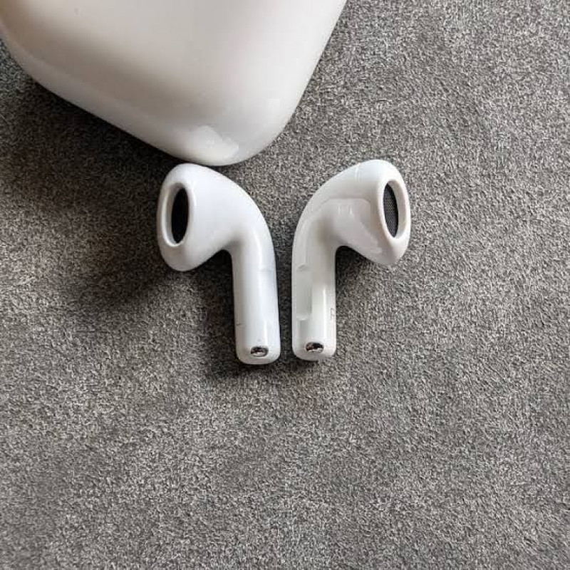 Apple AirPods 5 auricolari, bianchi, MKFW4LL/A