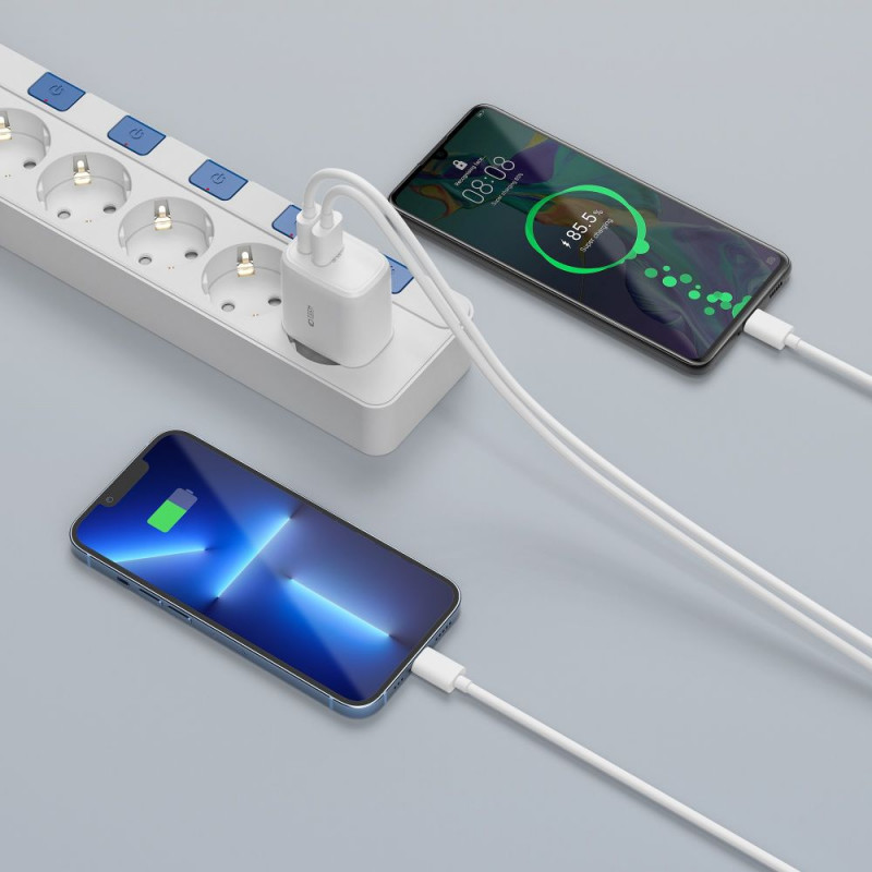Caricabatterie da parete Tech-Protect C20W a 2 porte, USB-C PD 20W e USB-A QC 3.0, bianco