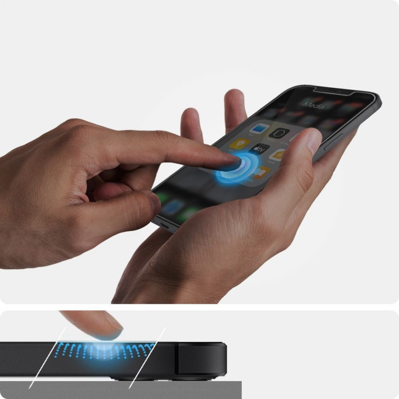 Vetro temperato Spigen GLAS.tR EZ Fit per Apple iPhone 12 / 12 Pro (2 pz)