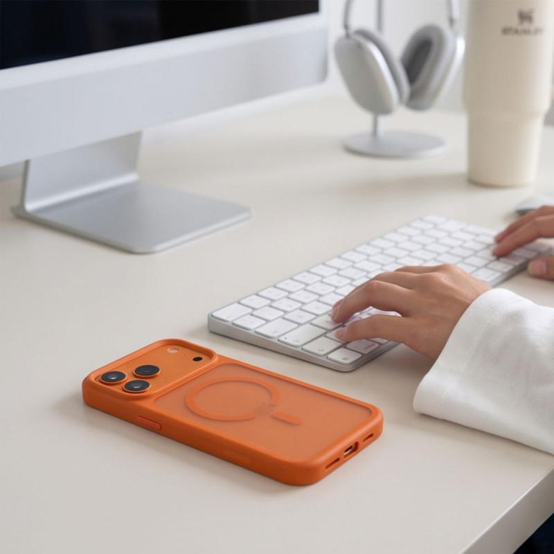 Custodia Tech-Protect Magmat MagSafe CC per Apple iPhone 17 Pro Max / 18 Pro Max, arancione cosmico opaco