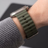 Cinturino Tech-Protect Iconband Pro per Apple Watch 8 / 9 / 10 / 11 / 12 / SE / Ultra 44/45/46/49 mm, verde militare