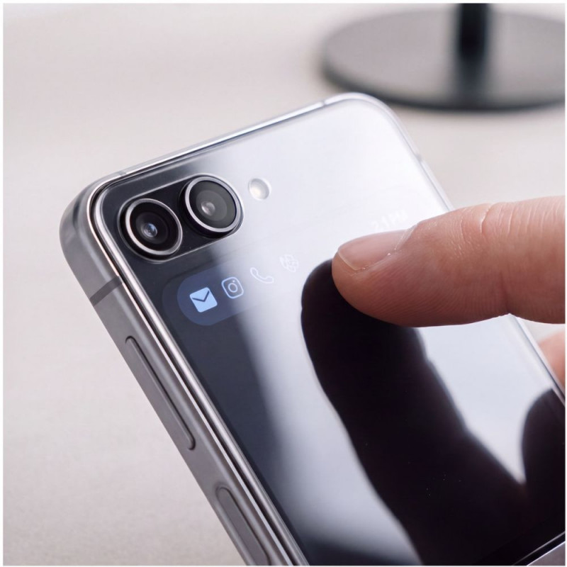 Tech-Protect Easy Set Foil & Glass Fit+ 4in1 Protezione schermo per Samsung Galaxy Z Flip 7 / 8, trasparente (2+2 pz)